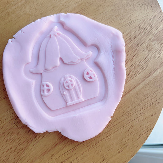 Flower House Embosser and matching cutter