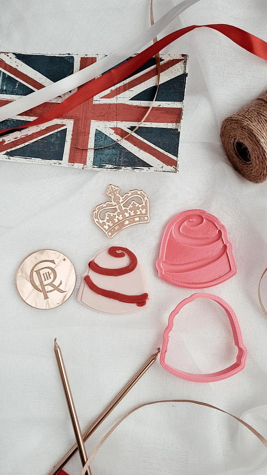 Dome Chocolate Embosser and matching cutter