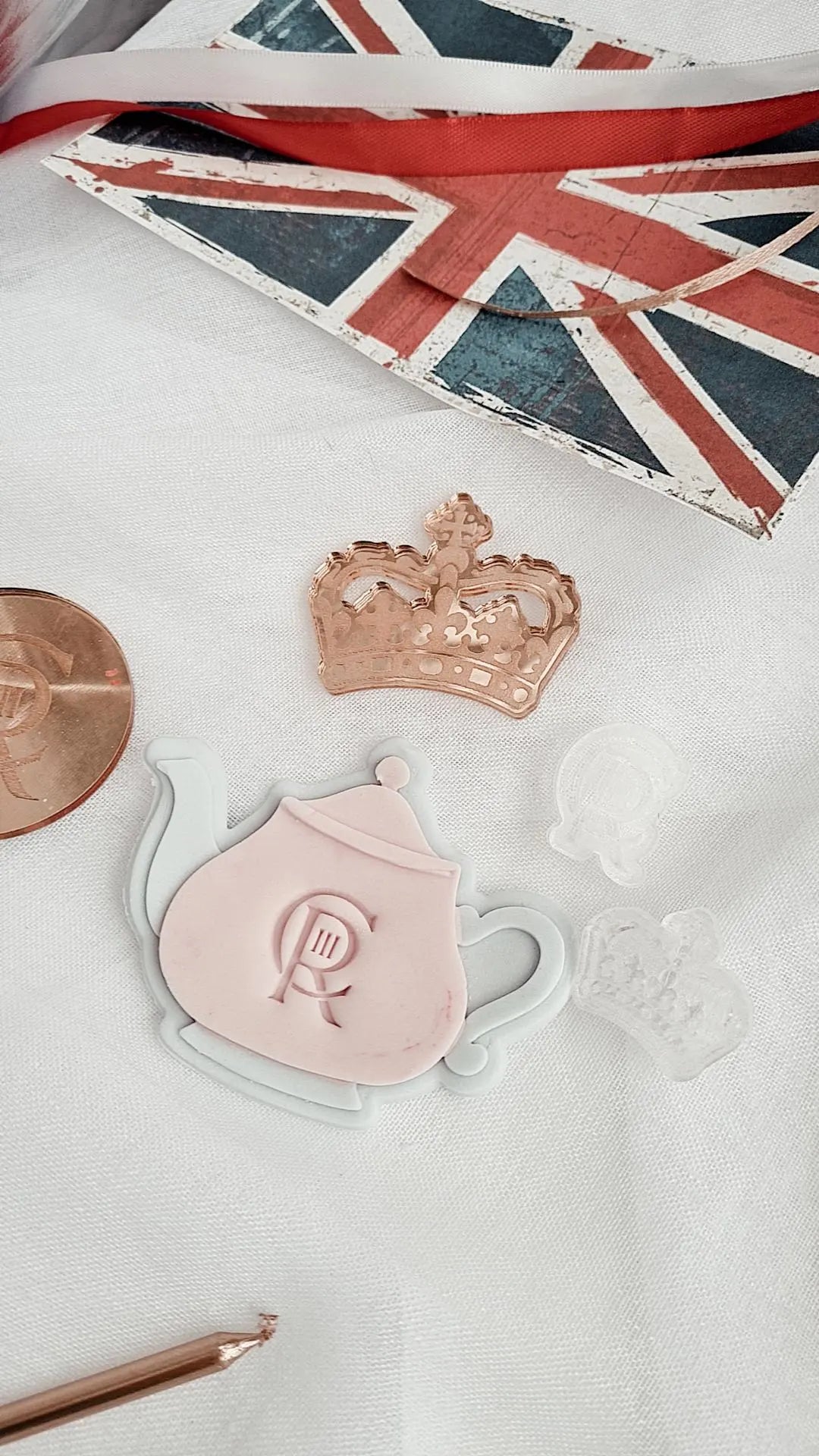 Tea Pot Embosser and matching cutter