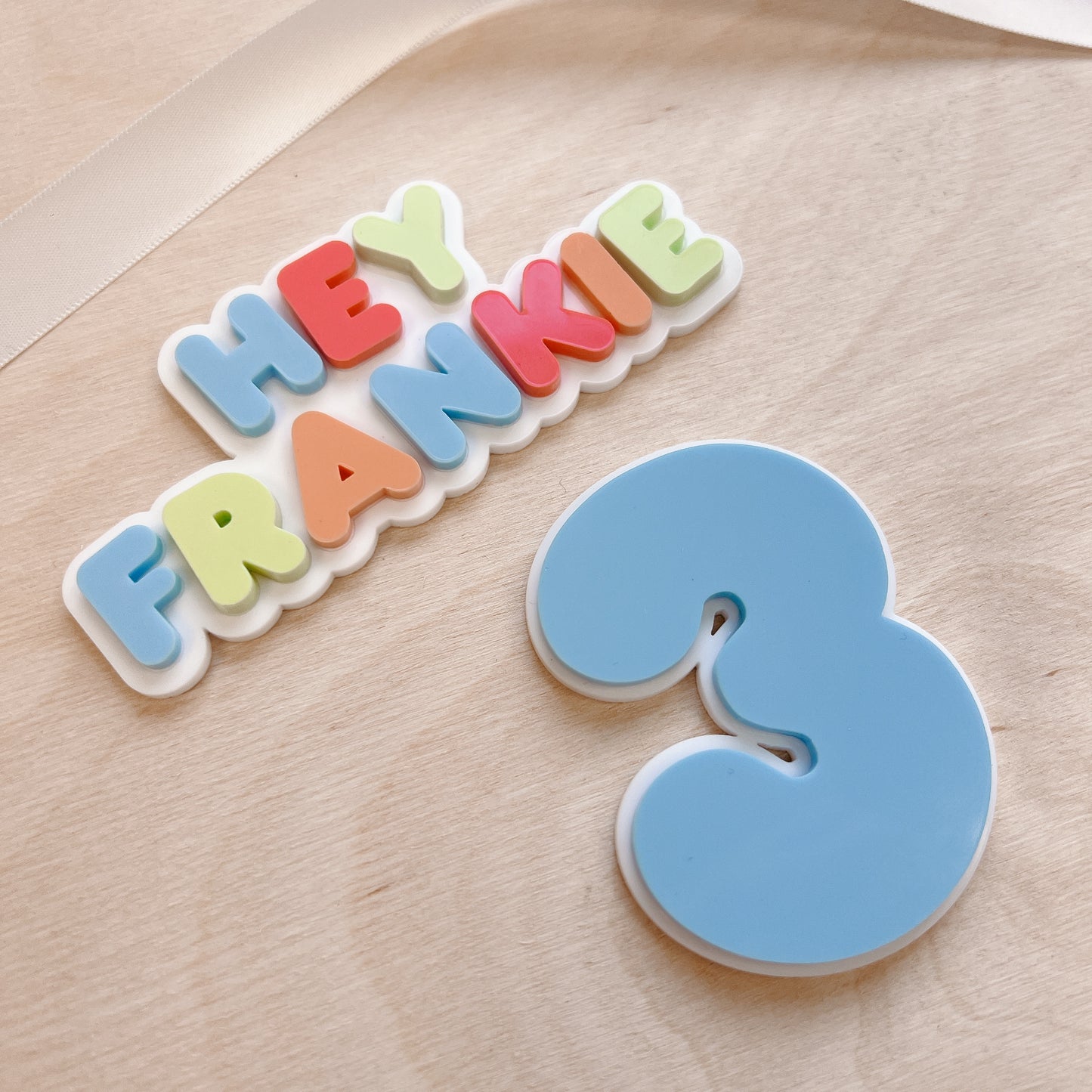 Hey Duggee Style Name Charm