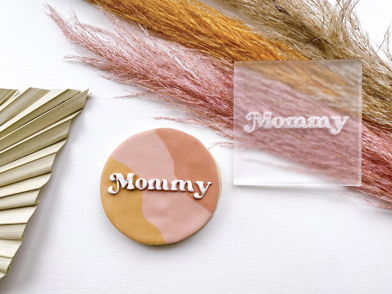 Mum/Mummy to be/Nan/Auntie etc retro embosser