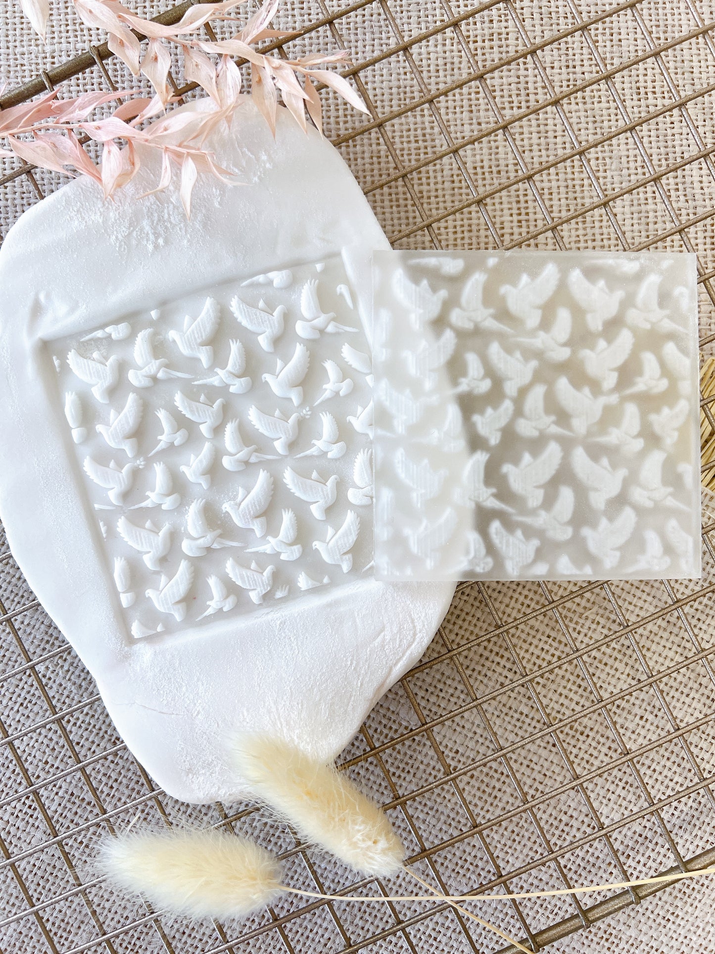 Doves Pattern Embosser