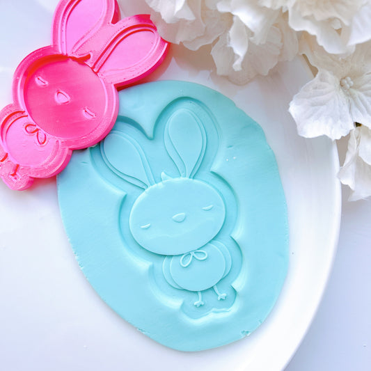 Bunny chic Embosser and matching cutter